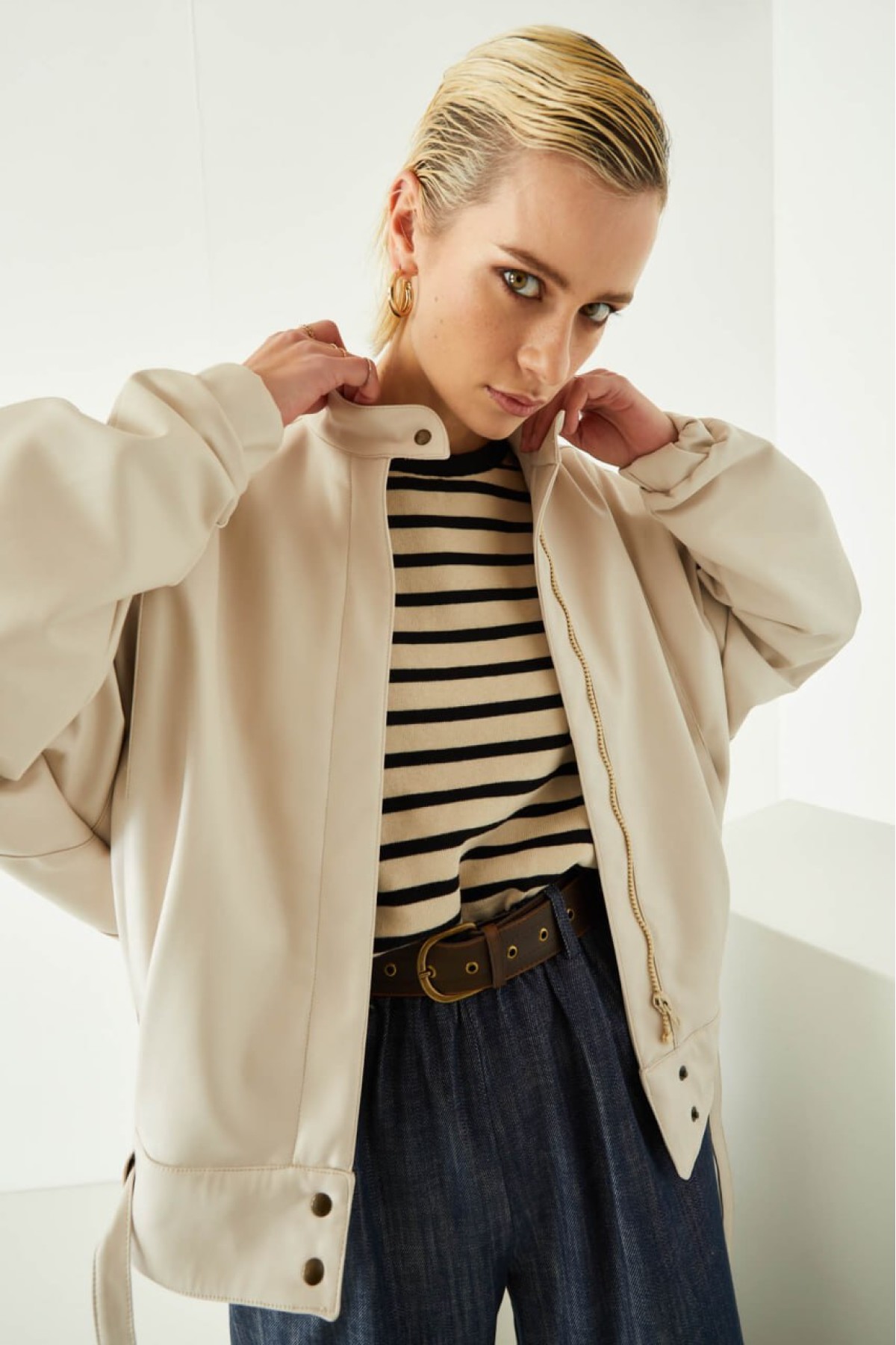 Mπουφάν Οff White Souvenir