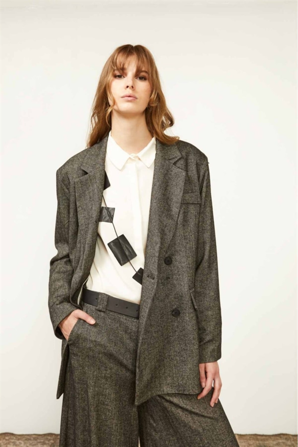 Σακάκι ψαροκκόκαλο σε φαρδιά γραμμη oversize Souvenir