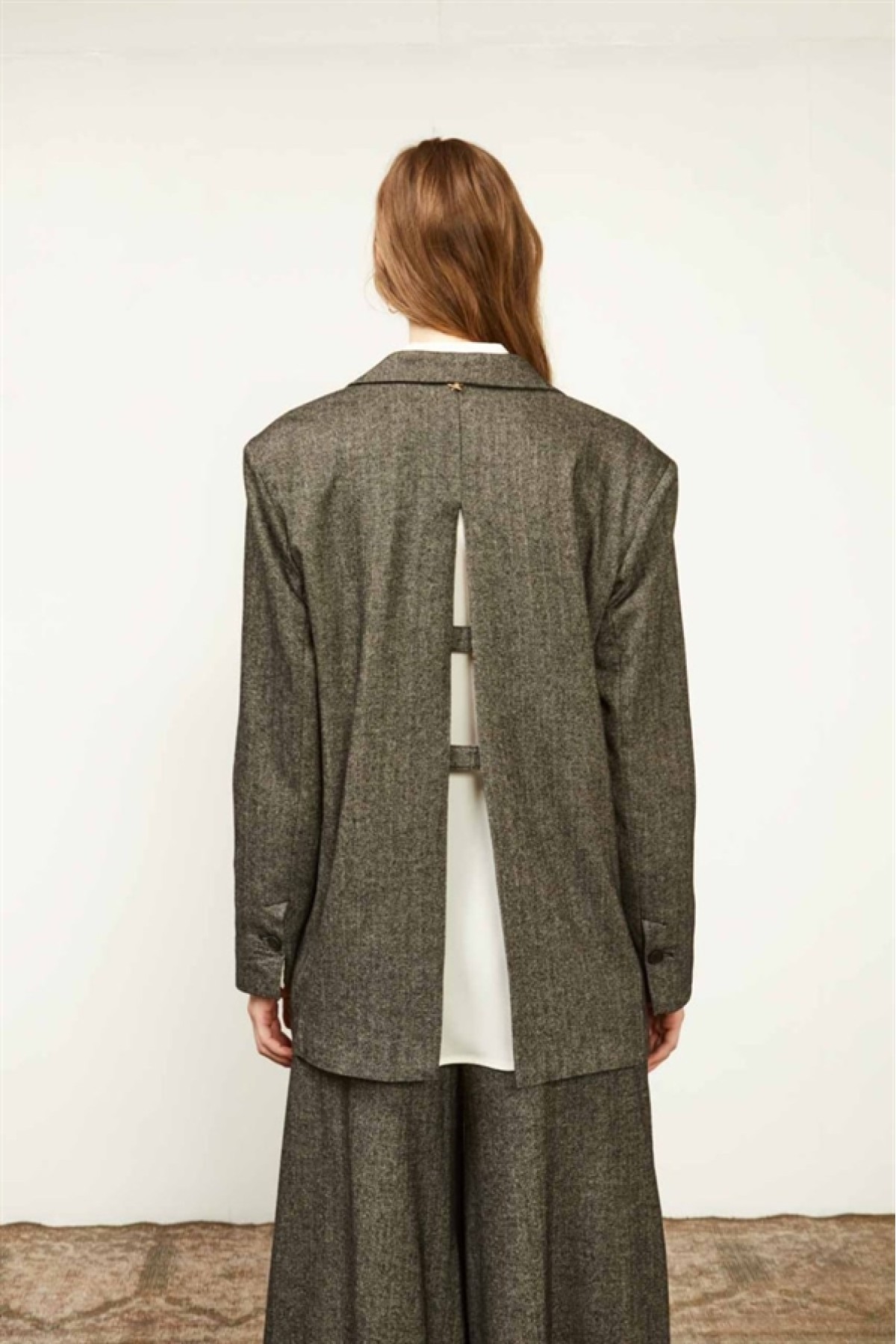 Σακάκι ψαροκκόκαλο σε φαρδιά γραμμη oversize Souvenir