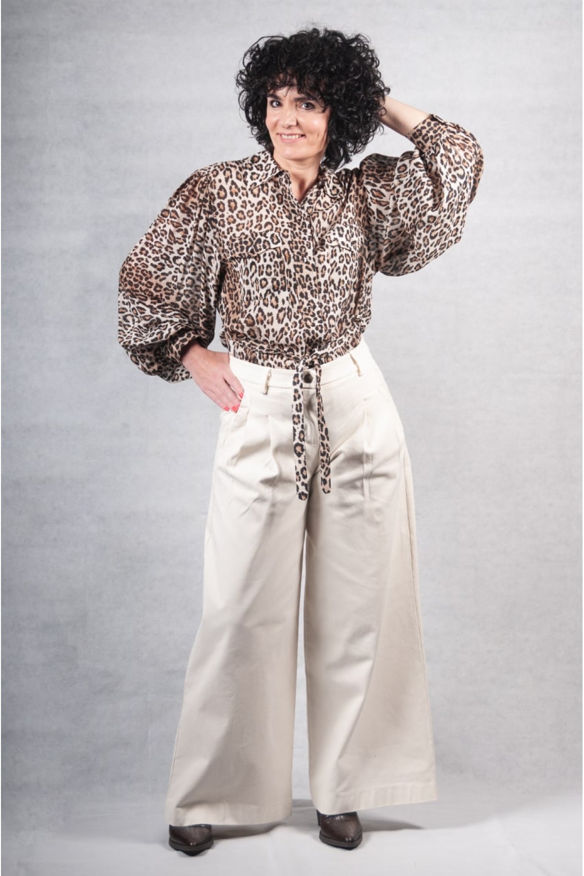 Πουκάμισο Sandro Ferrone λεοπάρ καφέ εκρού με φούσκα μανίκι 